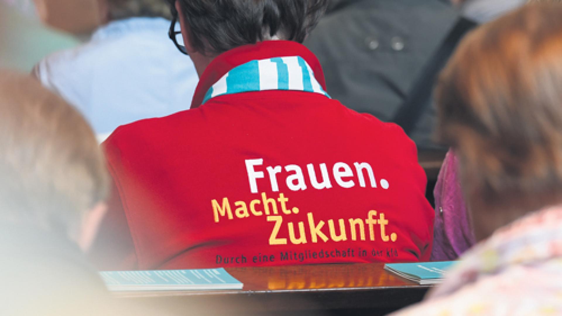 64_provokationenApostolinnenFotokna.jpg