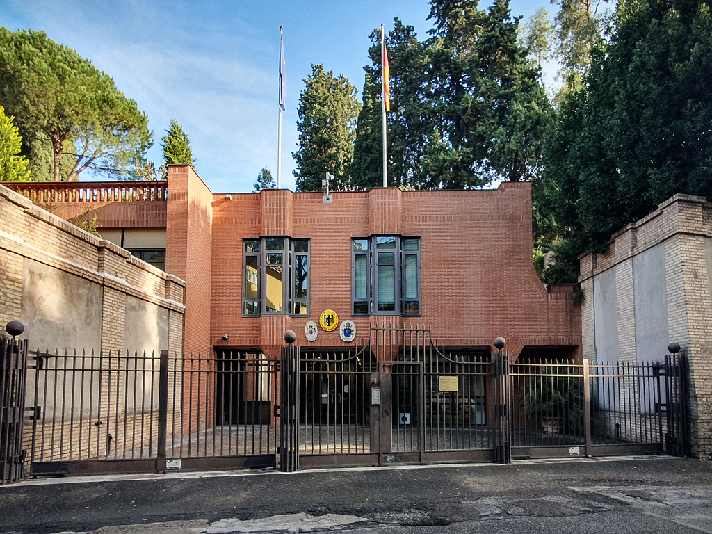 Moderner Bau: die deutsche Botschaft beim Heiligen Stuhl