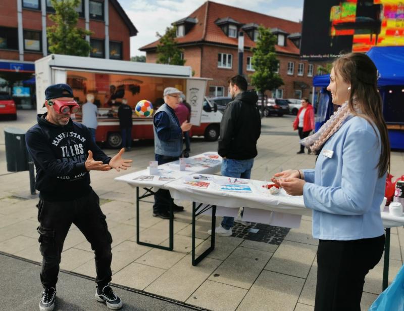 „Wem schadet dein Drink?“ 