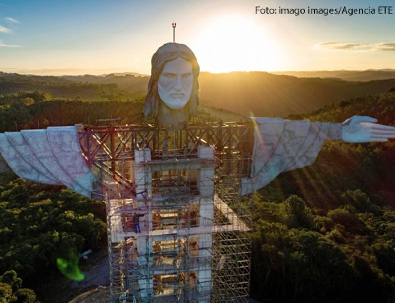 Überdimensionaler Jesus 