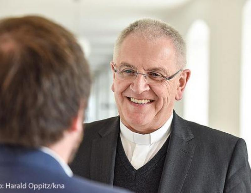 Bischof ändert Statuten für Bischofswahl