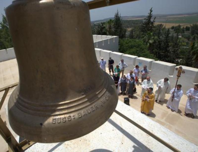 Wie Emmaus zu einer Stimme kam
