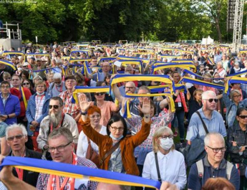 "Künftig schmaler, jünger, besser"