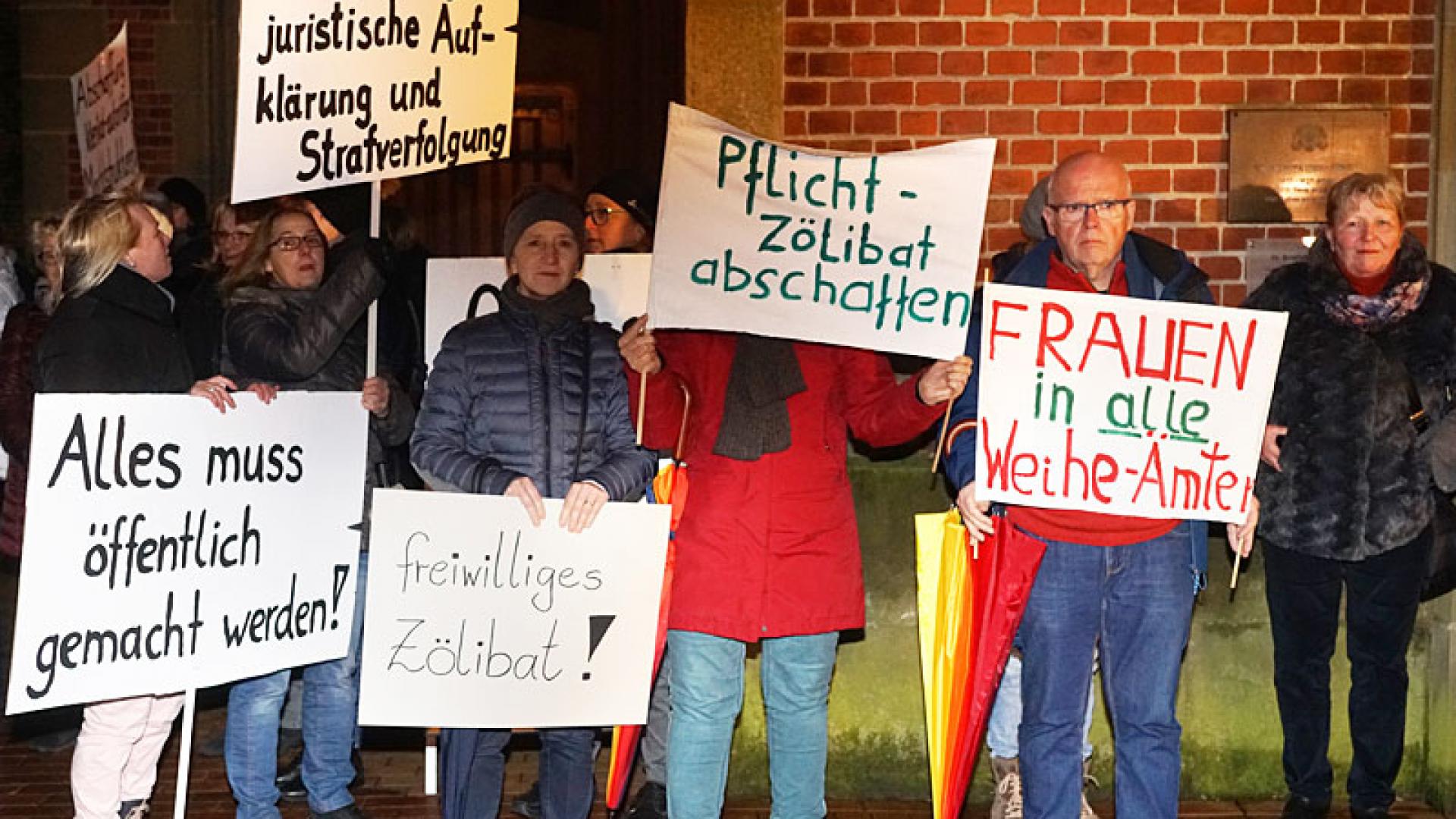 19_10_protest.jpg