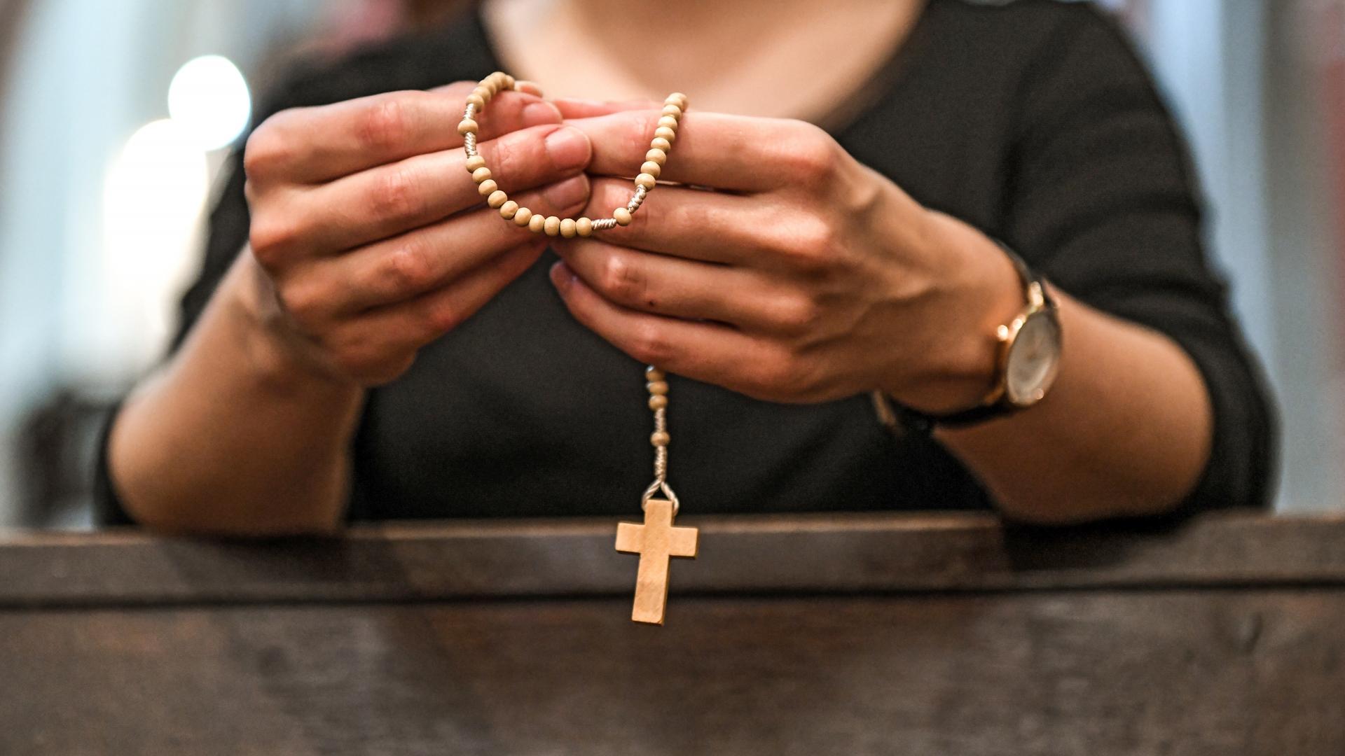 Bitte um Ihre Zuschrift: Was ist Ihnen heilig?