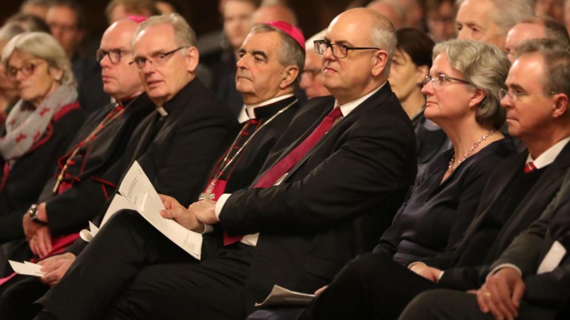 Gäste beim Willehad-Empfang in Bremen