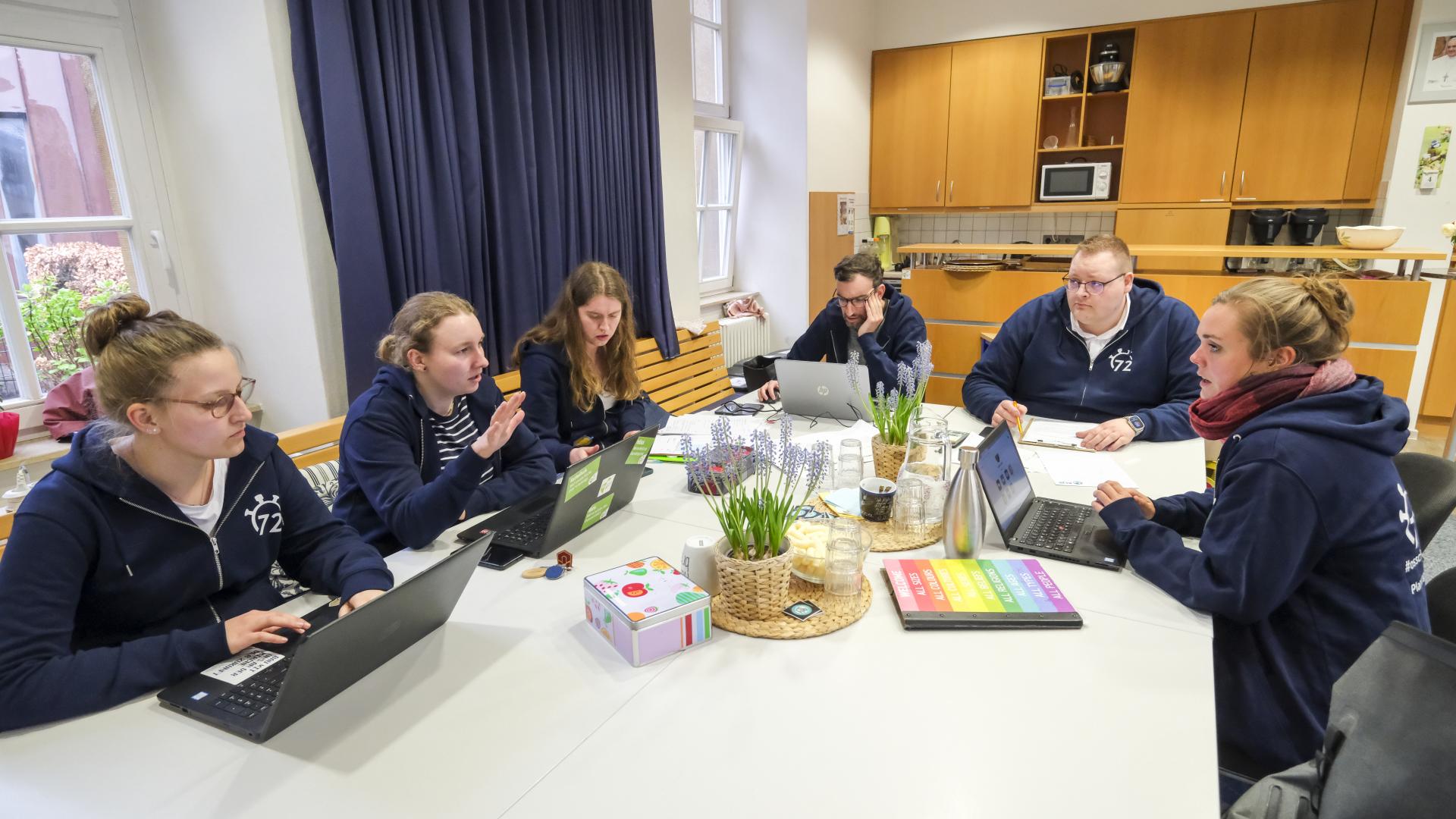 Lagebesprechung 72-Stunden-Aktion