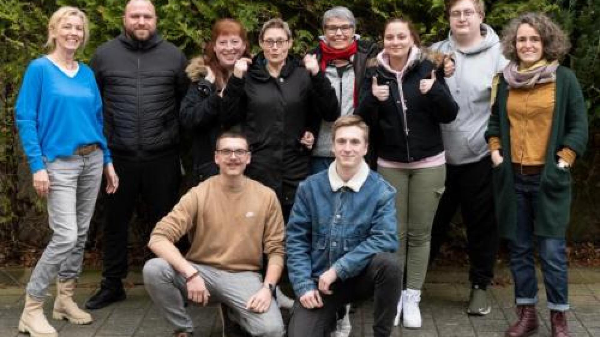 TOPNachrichtLeben%20Gruppenbild_DSC_3084_l.jpg